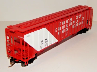 Atlas Trainman HO #20 006 651 TCAX Thrall 4750 Covered Hopper NEW #60075 RTR - Image 1 of 4