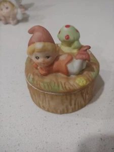 Vtg Trinket Jewelry Box Elf Gnome Pixie Mushroom 1970s HOMCO #5404 ceramic 3" - Picture 1 of 6
