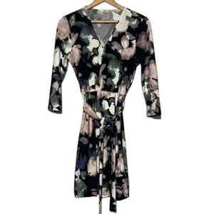Abito Floreale Donna Piccolo Scollo V Cintura Mini Lunghezza Elasticizzato Casual DEX - Foto 1 di 7