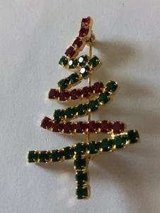 Rot & Grün Weihnachtsbaum Pin Maße 1 1/4" X 2". Neu - Bild 1 von 3