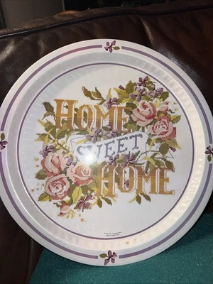Bandeja de metal floral punto de cruz vintage Home Sweet Home ¡Granja 1986! 13"" Foto 1 de 3