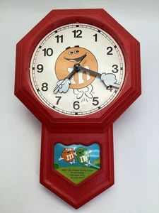 Rare 1979 M&M's Mail Order Red Plastic Wall Clock Chocolate Candy Vintage Rarität - Bild 1 von 11