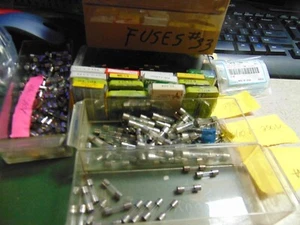 Fast Blow Glass Fuse 250V assortment 200 plus fuses - Picture 1 of 8