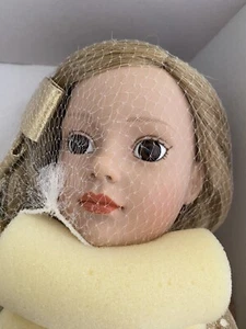 Robert Tonner~Penny And Friends~Blonde Nancy Doll~Golden Clothing, Shoes,HairBow - Picture 1 of 7