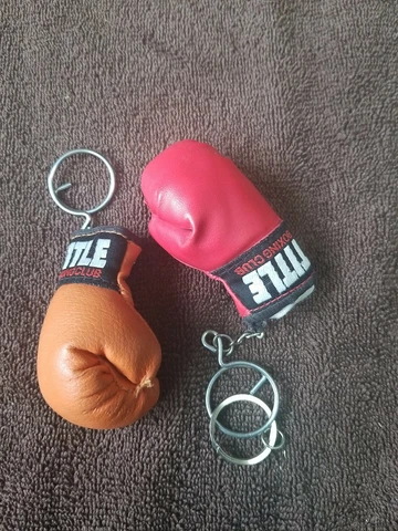 Title Boxing Club Keychains Red And Orange Cover
