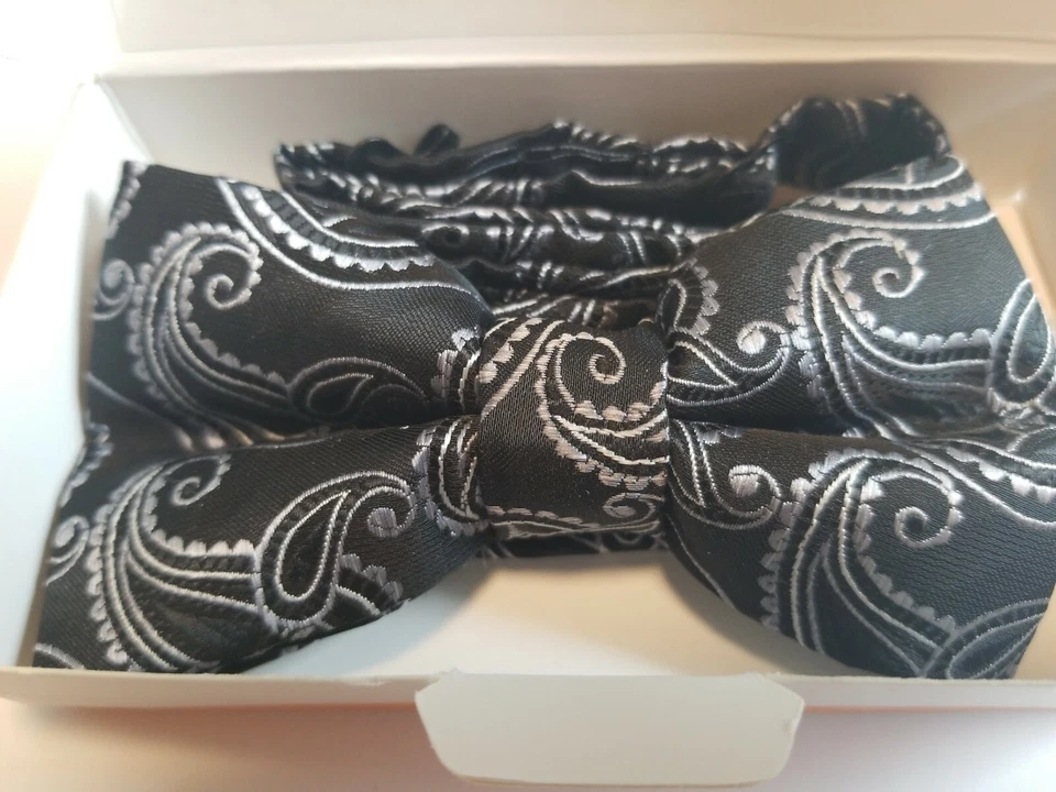 Nueva pajarita DAN SMITH negra gris cachemira PRE-ATADA NUEVA CON ETIQUETAS  Foto 1 de 1