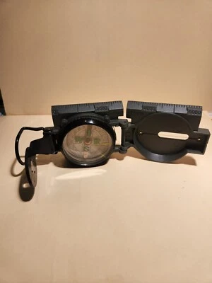 Nuevo de Lote Antiguo NRA ILA Ingeniería Militar Caza Senderismo Camping Exterior Brújula ~ Verde Foto 1 de 4