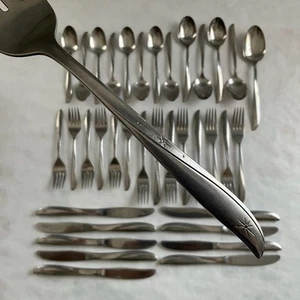 Servizio posate 37 pezzi Oneida TWIN STAR inox modello Betty Crocker per 8 - Foto 1 di 9