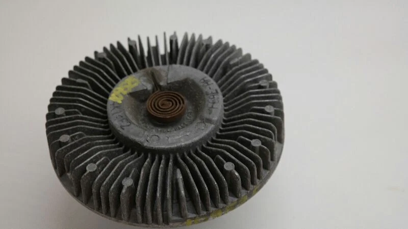 1993 Or 1995-2002 Ford Crown Victoria Fan Clutch Belt Driven Fan - Изображение 1 из 4