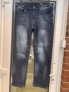 Men’s Jeans ( Lighting Makes Them Look Lighter Than They Are On The Back) - Picture 1 of 5