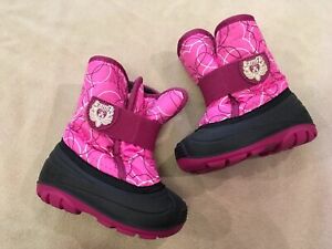 Kamik Boots 5 Girls Easy On Warm Lined Winter Snow Pink