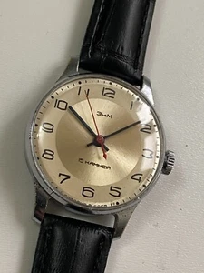 Vintage RARE Men POBEDA ZIM ЗИМ  МCHZ KIROVA ZIM 15 JEWELS CCCP SOVIET WATCH - Picture 1 of 16