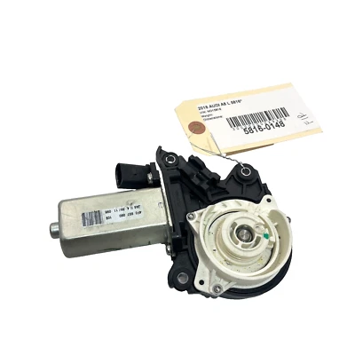 右前门关闭辅助电机奥迪 A8 Quattro L 2011-2018 原始设备制造商 — 第 1/4 张图片