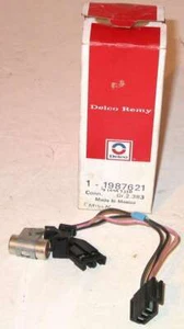1985-1987 Cadillac ElDorado Seville Fleetwood NOS terminal connector 1987621 - Picture 1 of 1