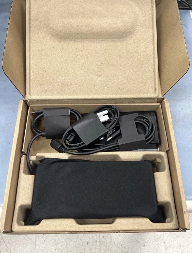 Dell Pro Thunderbolt 5 Smart Dock SD25TB5 Brand New Never Used - Image 1 of 1