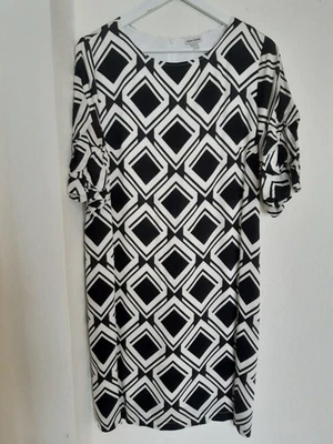 Damen Etuikleid Größe 40.von Alba Mode. Gebraucht Aber In Gutem Zustand. - Bild 1 von 4