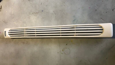 Whirlpool 2403682 冰箱 单门踢板 — 第 1/4 张图片