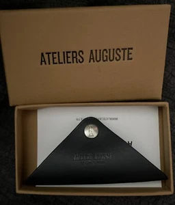 Ateliers Auguste -  Smooth Black - Electronic Cable Cord Holder Keeper - Picture 1 of 1