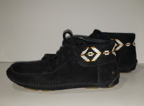 Ugg mocassino nero mocassini stivaletti scarpe taglia 6 pelle scamosciata ricamata