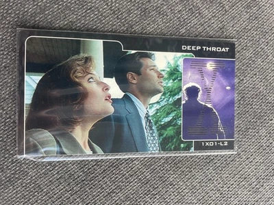1997 The X-Files Showcase Widevision Trading Card Laser Chase Card L2 - Image 1 of 2