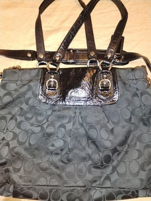 Coach Ashley Signsture Carryall F15510 - Imagem 1 de 4