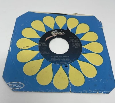 Michael Jackson 45 RPM Beat It / Get on the Floor Epic Instant Classics 1983 Foto 1 de 4