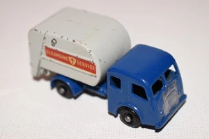 Tippax Refuse Collector Matchbox Toy Truck Series No 15 Made in England Lesney - Picture 1 of 6