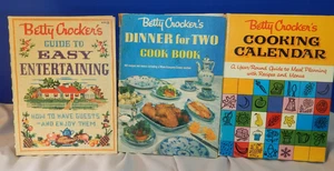 3 Betty Crocker's SM Draht Kochbücher Abendessen für zwei unterhaltsame Kochkalender - Bild 1 von 17