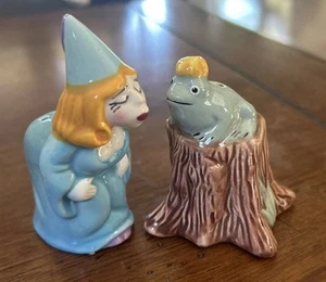 Vintage Tonkunst Prinzessin und der Frosch Salz & Pfefferstreuer 90er - Bild 1 von 3