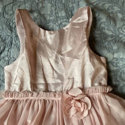 Girls Dress Size 6-8 - Image 1 of 4