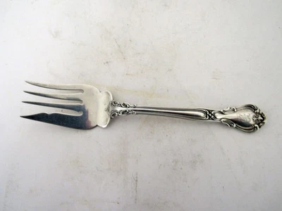 Antiguo tenedor de carne fría Gorham Chantilly de plata de ley Foto 1 de 4