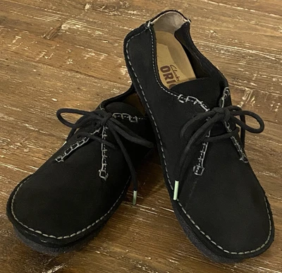 Zapatos Oxford CLARKS Faraway Field para mujer 6,5 M negro gamuza suela de crepé Foto 1 de 4