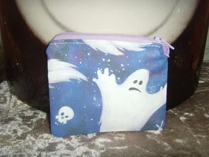 NEW 11cm x 9cm ZIP COSMETIC purse SPOOKY HALLOWEEN GHOST PRINT BLUE WHITE - Picture 1 of 4
