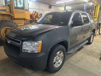 Seat Belt Front Bucket Driver Buckle Fits 07-14 ESCALADE 242844 - Image 1 of 4
