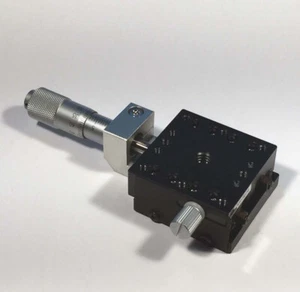 Optosigma TAM-401CUU 40X40mm Kreuzrollenlager Linear Aluminium Bühne - Bild 1 von 4