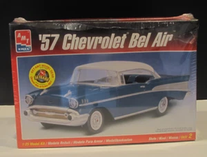 AMT ERTL 8315 1957 Chevrolet Bel Air kit modelo escala 1:25 - Imagen 1 de 6