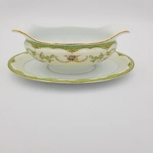 Noritake Marlene Gravy Boat with Attached Underplate Green Floral Preowned - Picture 1 of 3