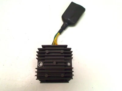 SH532-12 regolatore per HONDA CM 400 T 1979-1982 1981 usato 135671 Foto 1 de 4