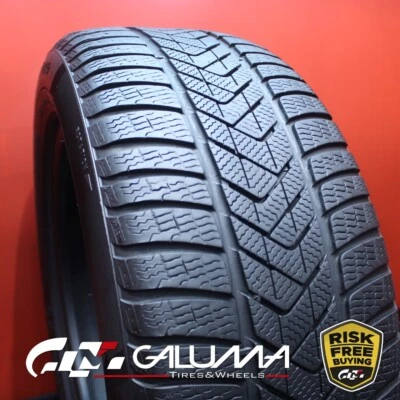1 (uno) neumático Pirelli Scorpion Winter Run Flat 265/50R19 265/50/19 110H #79660 Foto 1 de 4