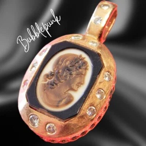 Solid 14k Gold Vintage Cameo Pendant ~ Diamond Bezel 7.5g ~ Estate - Picture 1 of 12