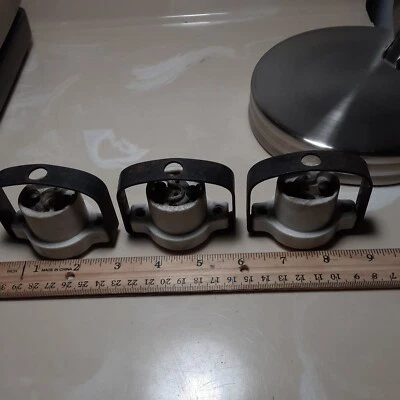 3 Vintage Arrow Socket Porcelain Light  Fixtures 660W 250V w/bracket Lot #3 - Image 1 of 4