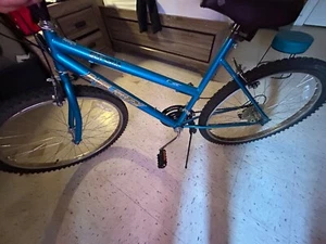 Boy Bikes - Picture 1 of 3