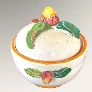 Zuccheriera vintage dipinta a mano disegno in rilievo Made in Italy fragole - Foto 1 di 7