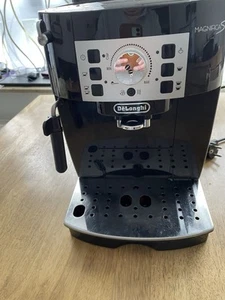 DeLonghi Magnifica S,Schwarz,Gebraucht - Bild 1 von 10