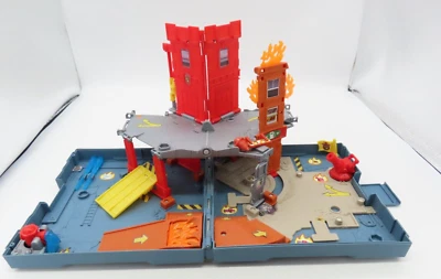 Matchbox Pop-Up Play-Set Travel Mattel Firehouse Station - Image 1 of 4