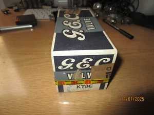 KT8C GEC SIMILAR KT66 MARCONI OSRAM TUBE RÖHRE VALVE VALVOLA LAMPE - Picture 1 of 5