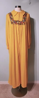 Vintage 1960s Bright Yellow Hippie Fall Leaf Embroidered Dressing Gown Robe Sz L - Image 1 of 4