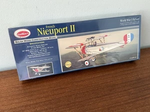 Kit de avión modelo de madera de balsa de combate francés Nieuport II WWI de Guillow GUI-203 - Imagen 1 de 8