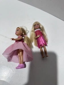 Menge 2 Mattel Barbie kleine Schwester Chelsea Puppen 5 Zoll - Bild 1 von 6