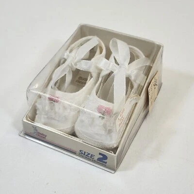Vintage Baby Deer Crib Shoes Girls Size 3-6 Months White Lace Booties New 2520 - Image 1 of 4